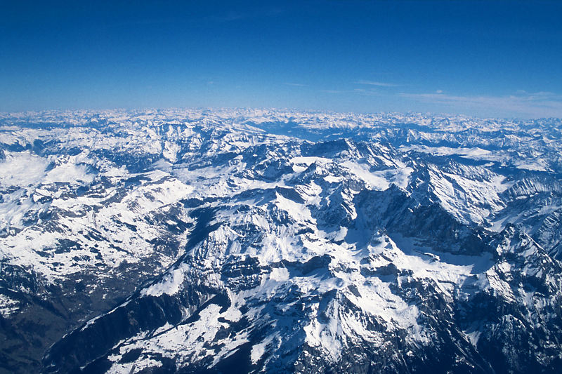 Flug über die Alpen