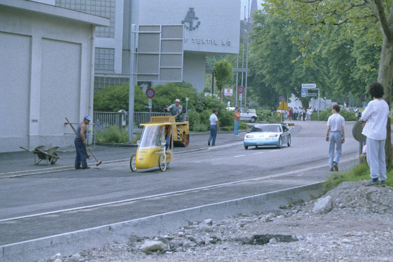 Fahrt auf der Bogenstrasse.